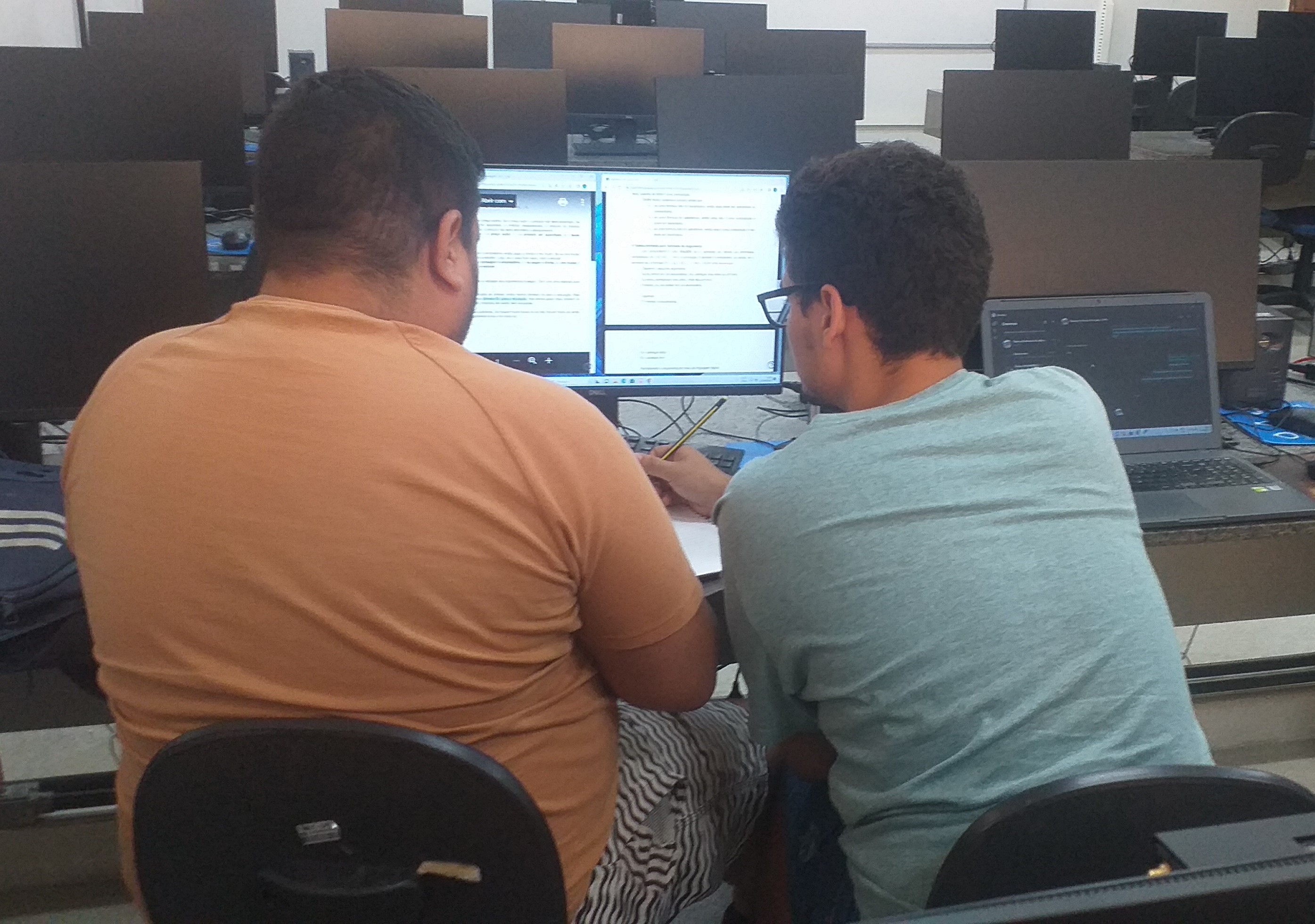 Monitoria de Lógica Aplicada a Computação realizada presencialmente